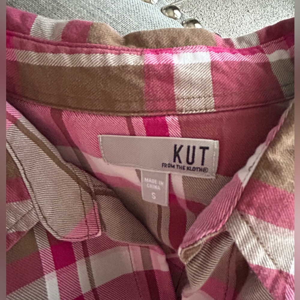 KUT From The Kloth Pink Brown Plaid Hannah Roll Tab Sleeve Button Shirt Size S - Picture 7 of 11